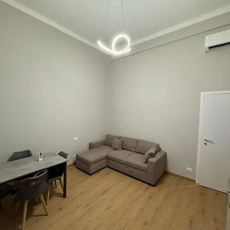 Stadium Modern Flat *